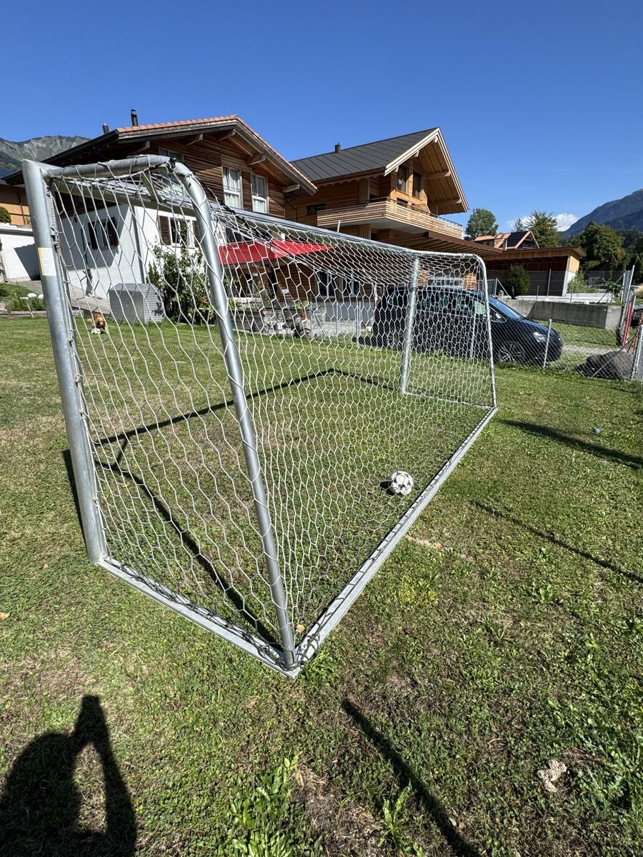 Porte da calcio e da hockey: Fussballtor Alu 5 x 2m – Usato da Brienz BE venduto da jeyjeyyyyy 3