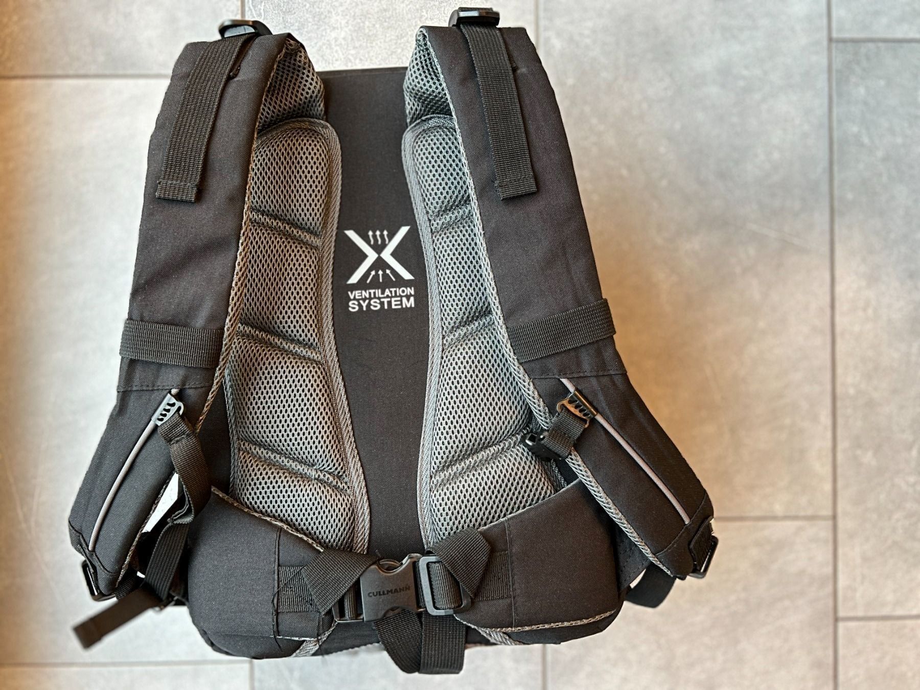 Zaini: 1 x Cullmann BackPack 600 schwarz – Usato da Zürich venduto da poliveira 2