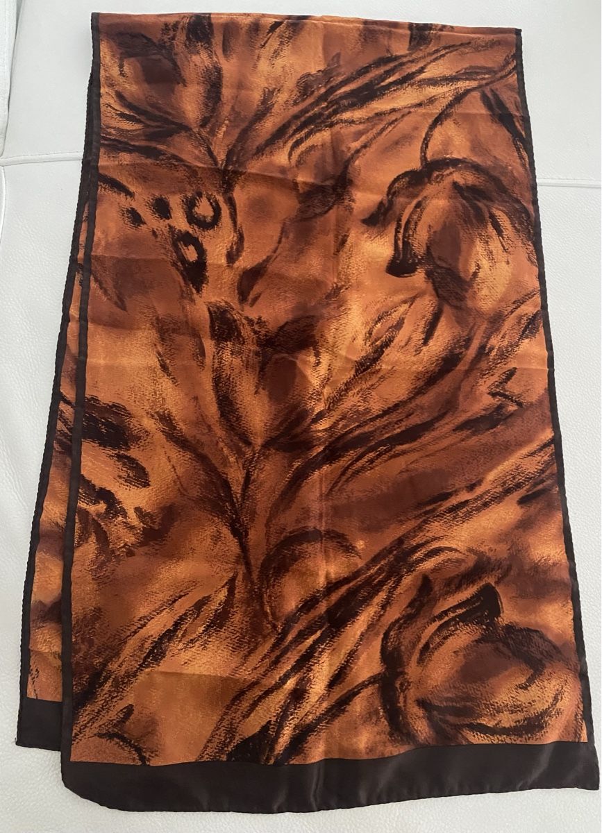 Codello Foulard & Sciarpe: Codello Seiden Schal 🌸 – Usato da Opfikon venduto da Luis144 1