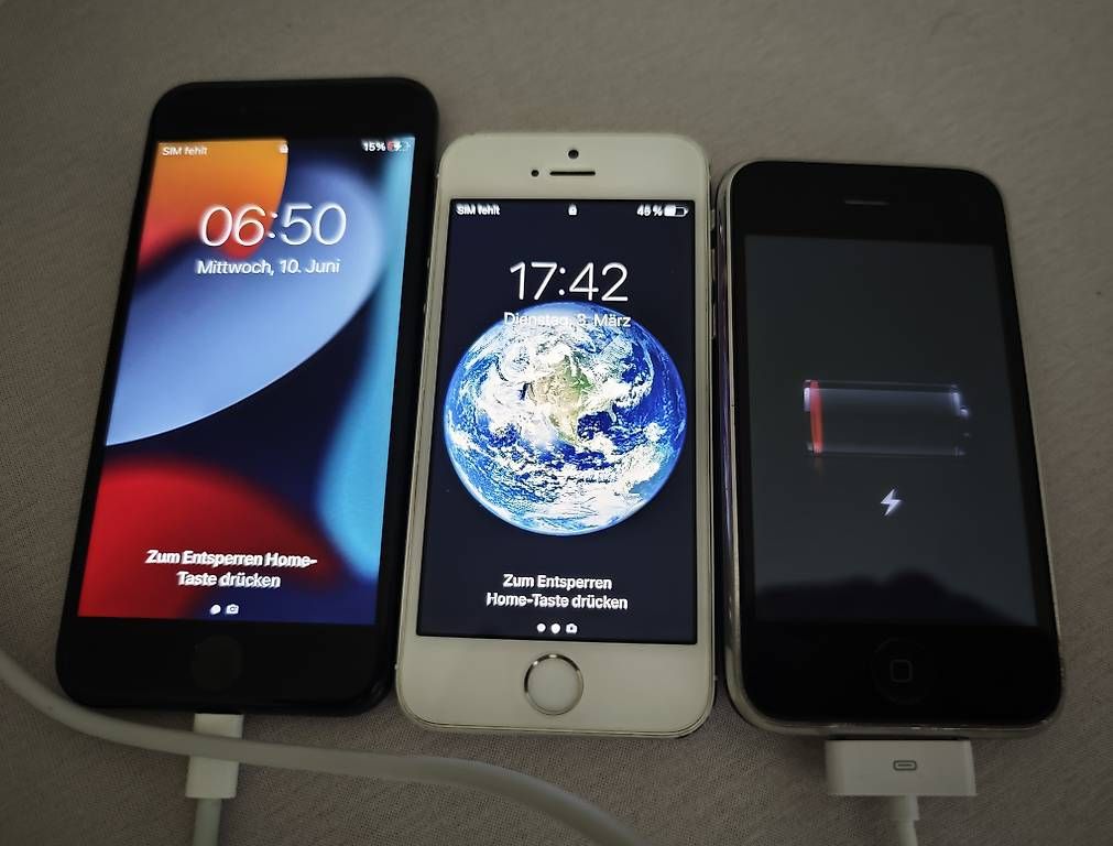 Apple Handys / Smartphones: IPhone Konvolut – Gebraucht aus Basel von asylum.boy