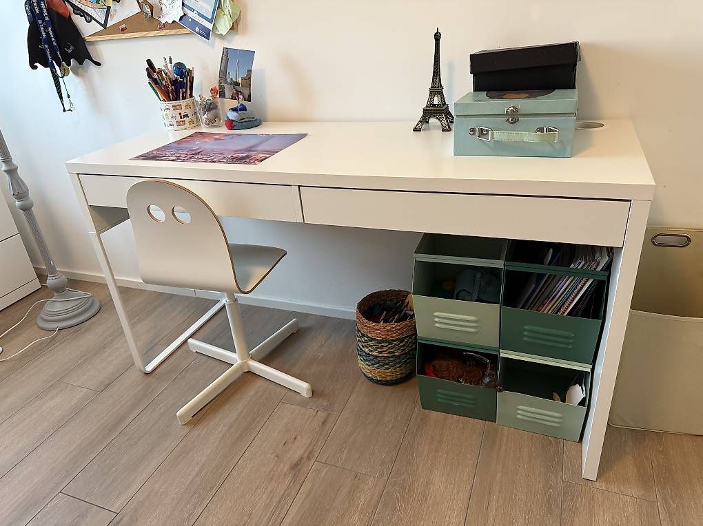 Scrivanie: Bureaux IKEA neuf – Usato da Bussigny venduto da nan_nw9d