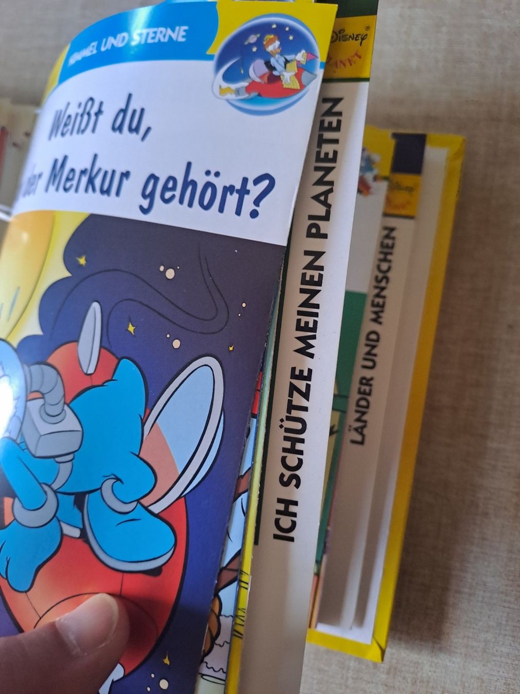 Fumetti: Mickey Mouse ordner,Sammelkarten – Nuovo (secondo la descrizione) da Bitsch venduto da jajo79076 9