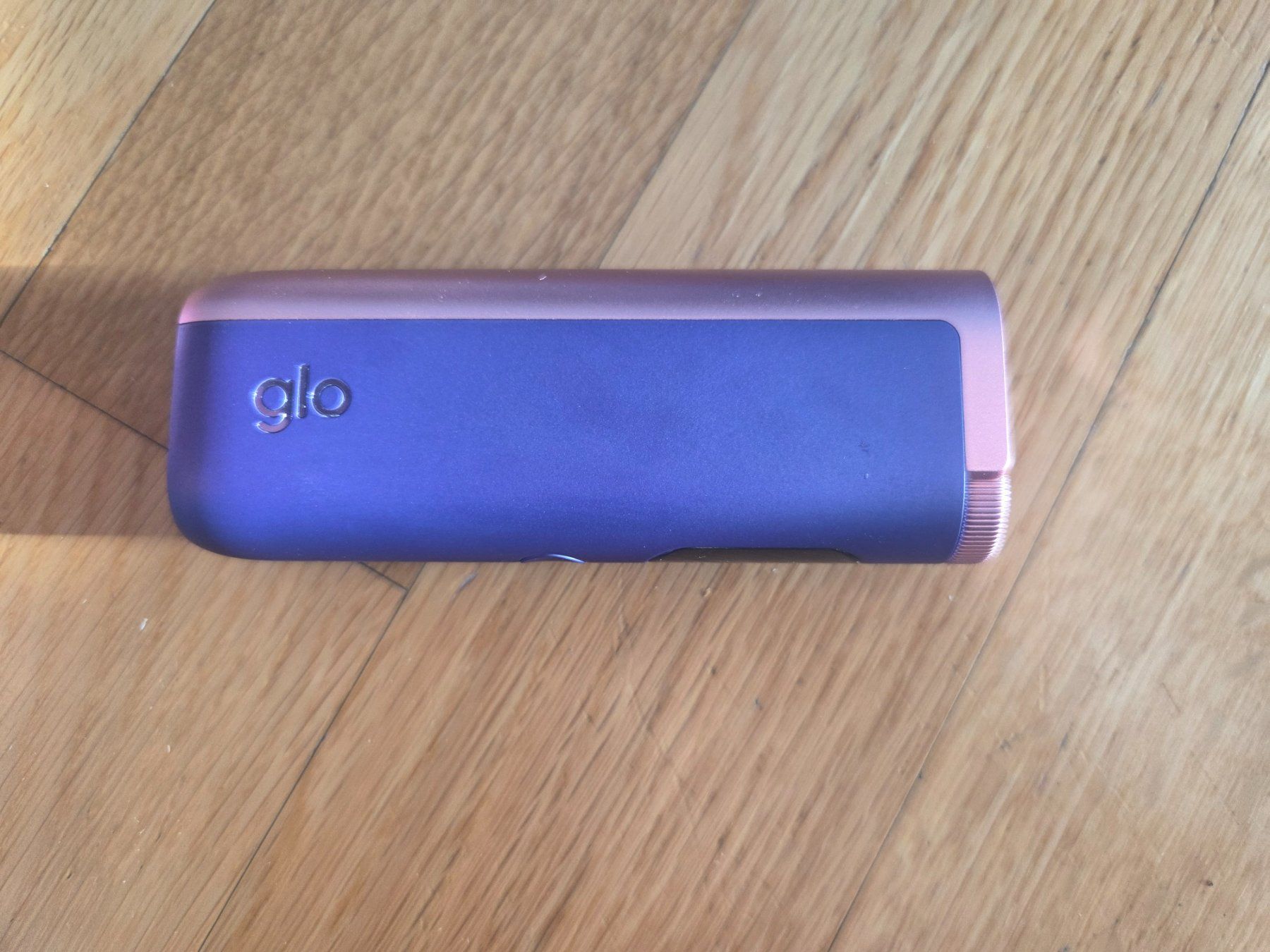 Glo Altri Prodotti per fumatori: Glo Hyper pro Originalverpackung lila mit Zubehör – Usato da Pratteln venduto da madi1990 1