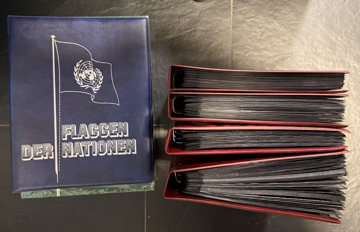 Lindner Alben: Briefmarkenalbum leer – Gebraucht aus Schönenberg an der thur von Eliotine13 2