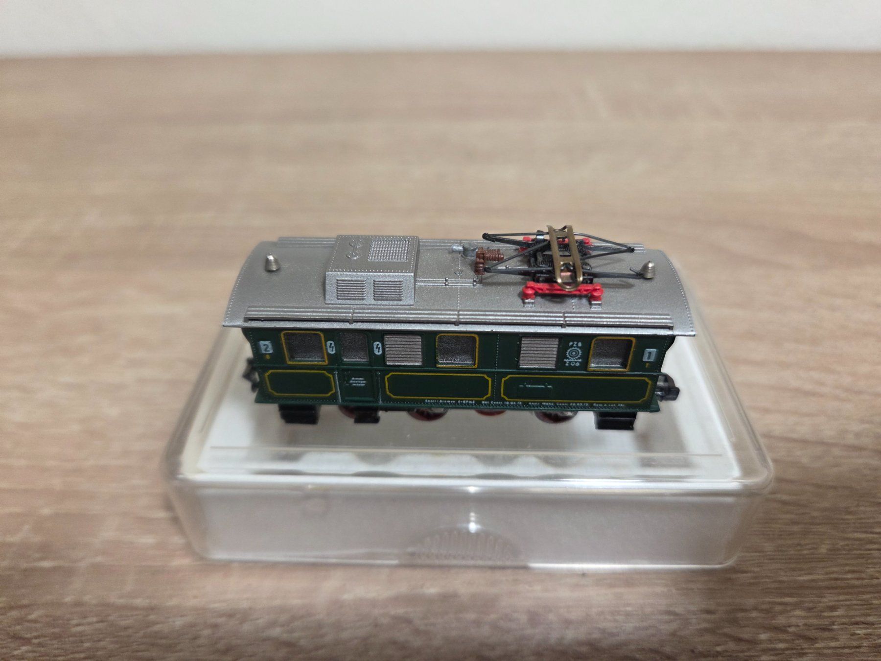 Fleischmann Modellini di ferrovie: Fleischmann N 7306 E-Lok PZB – Usato da St-Aubin-Sauges venduto da Lo_Go 4