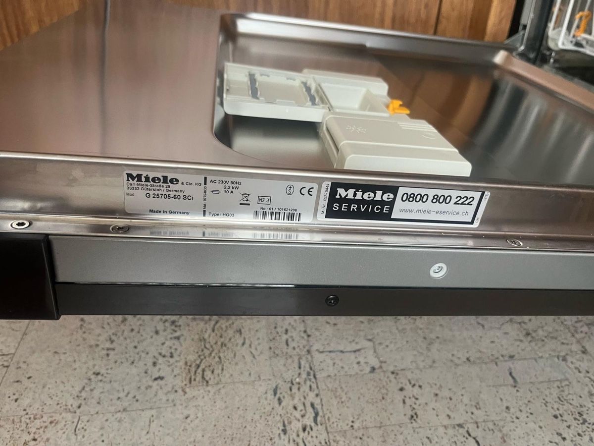 Machines à laver la vaisselle: Geschirrspühler Miele – D'occasion à Burgdorf par ale_9gcq 2