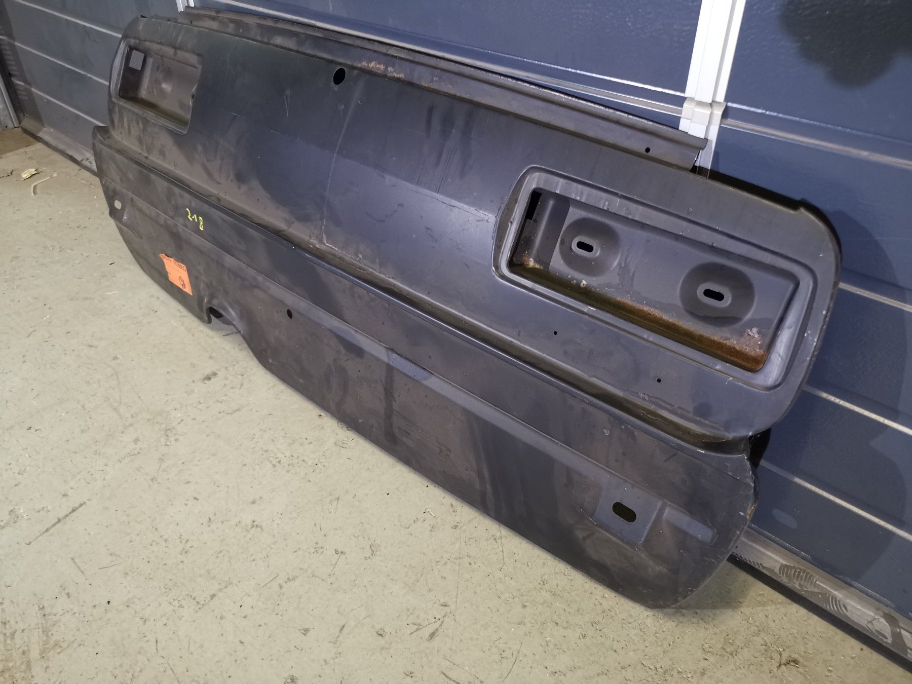 Alfa Romeo Tutti pezzi di ricambio auto: Alfa 1750 + 2000 Berlina Heckblech – Usato da Thalwil venduto da Joker690 2