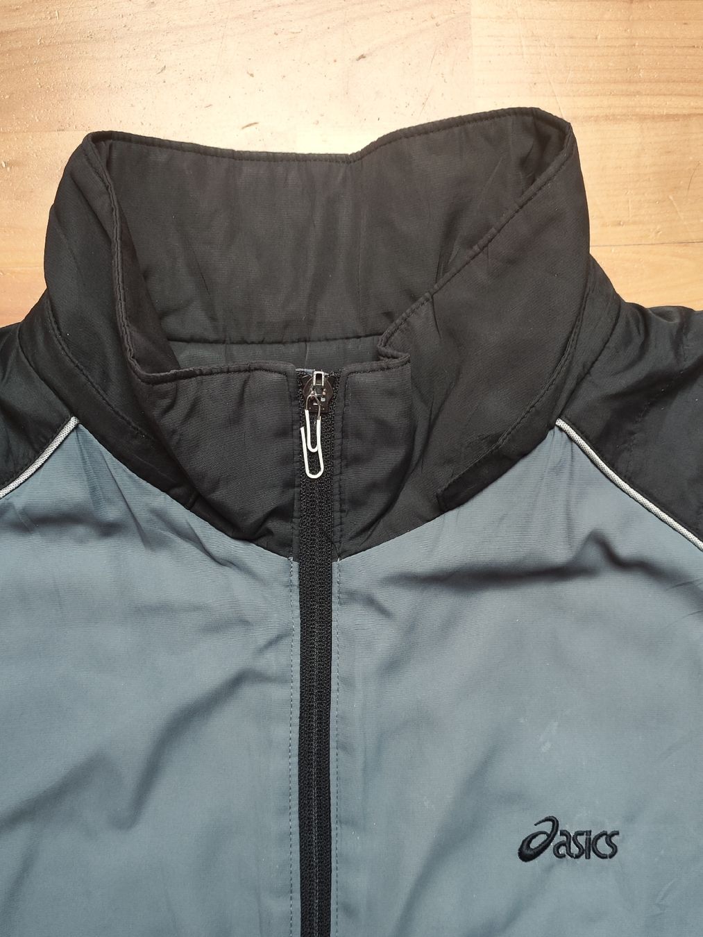 Giacche: Vintage Asics Jacke – Usato da Breitenbach venduto da Lqris 3