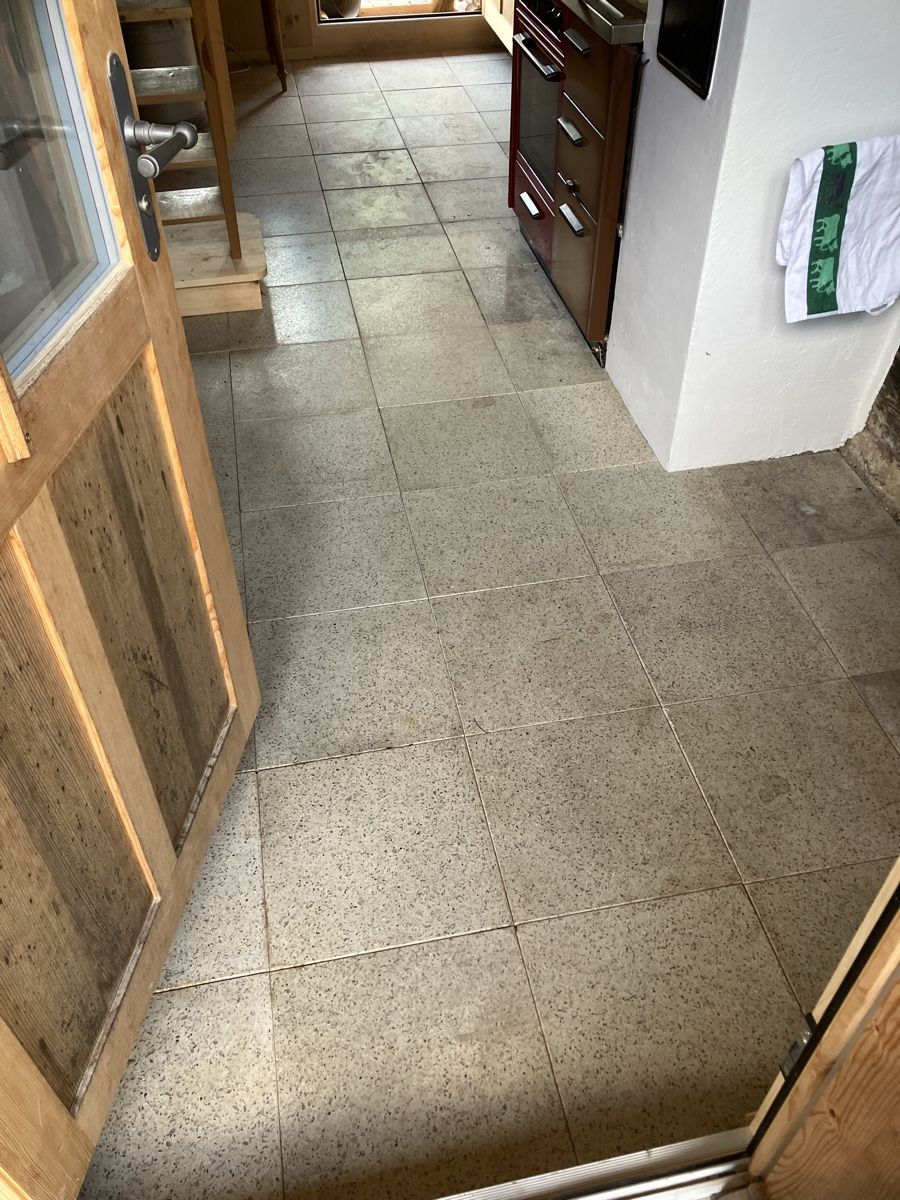 Revêtements de sol: Gartenplatten geschliffen – D'occasion à Belp par Magy2 2