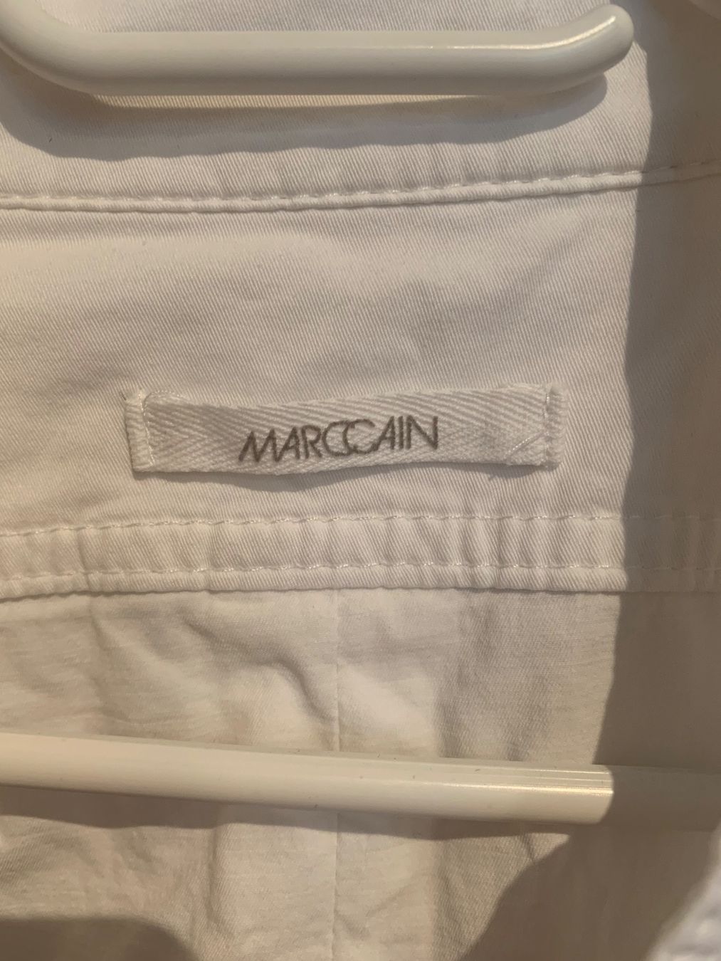 Marc Cain Giacche: Marc Cain Jacke weiss Gr. M – Usato da Fislisbach venduto da KolibriSecondhand 1