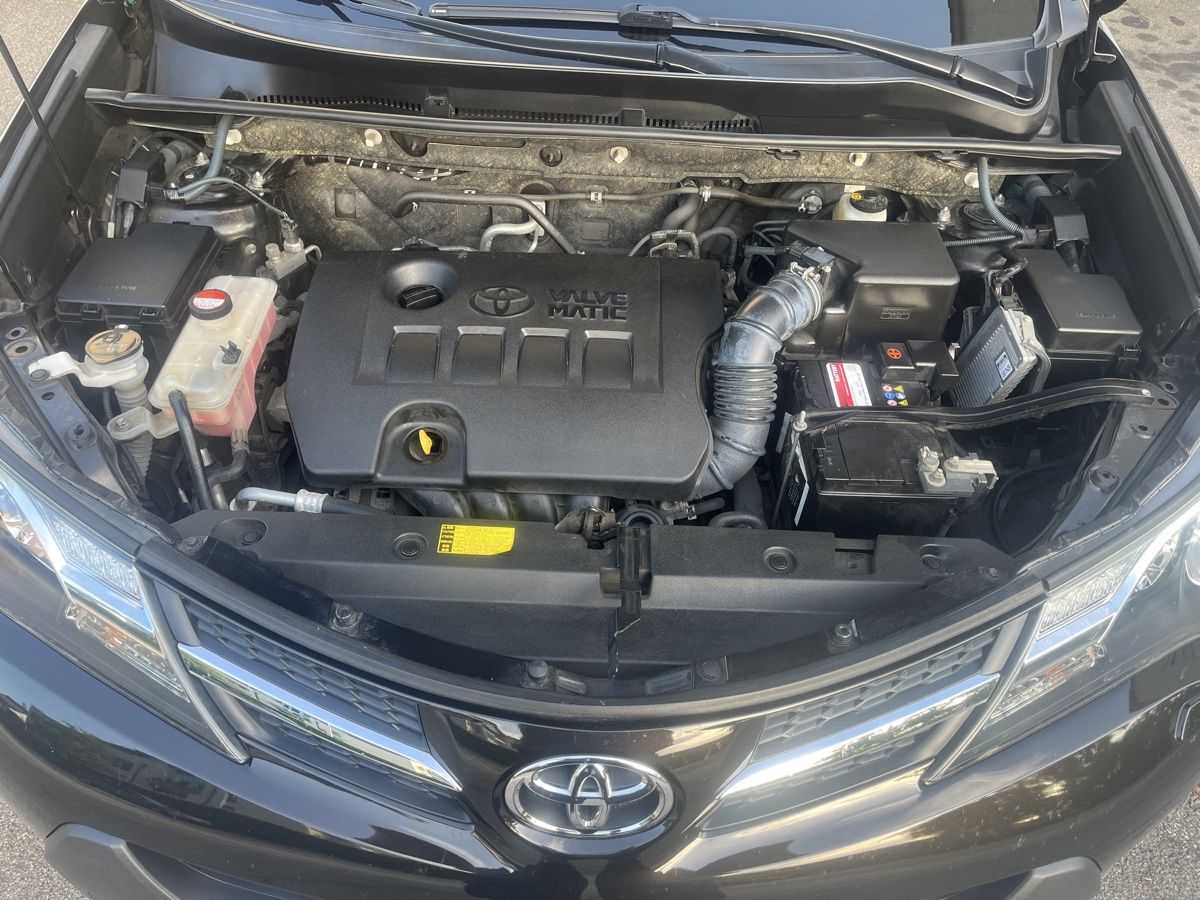 Toyota Automobili: Toyota RAV4 2.0 – Usato da st.gallen venduto da ST.1 5