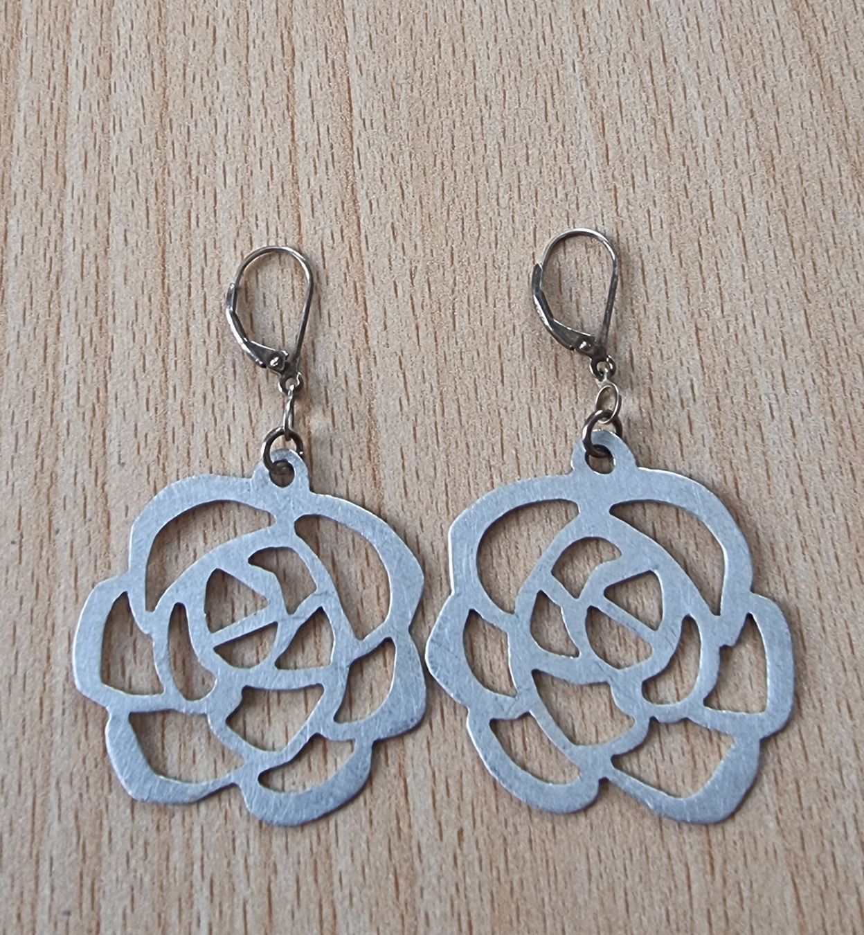 Ohrringe & -stecker: Paar Ohrringe aus Silber 925 – Gebraucht aus Bern von chuderluri01