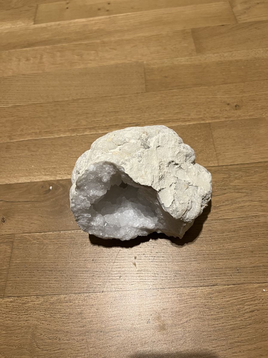 Minerali & Pietre curative: Schöner Kristall Geode - 1.9kg – Usato da Altendorf venduto da wqv_97 2