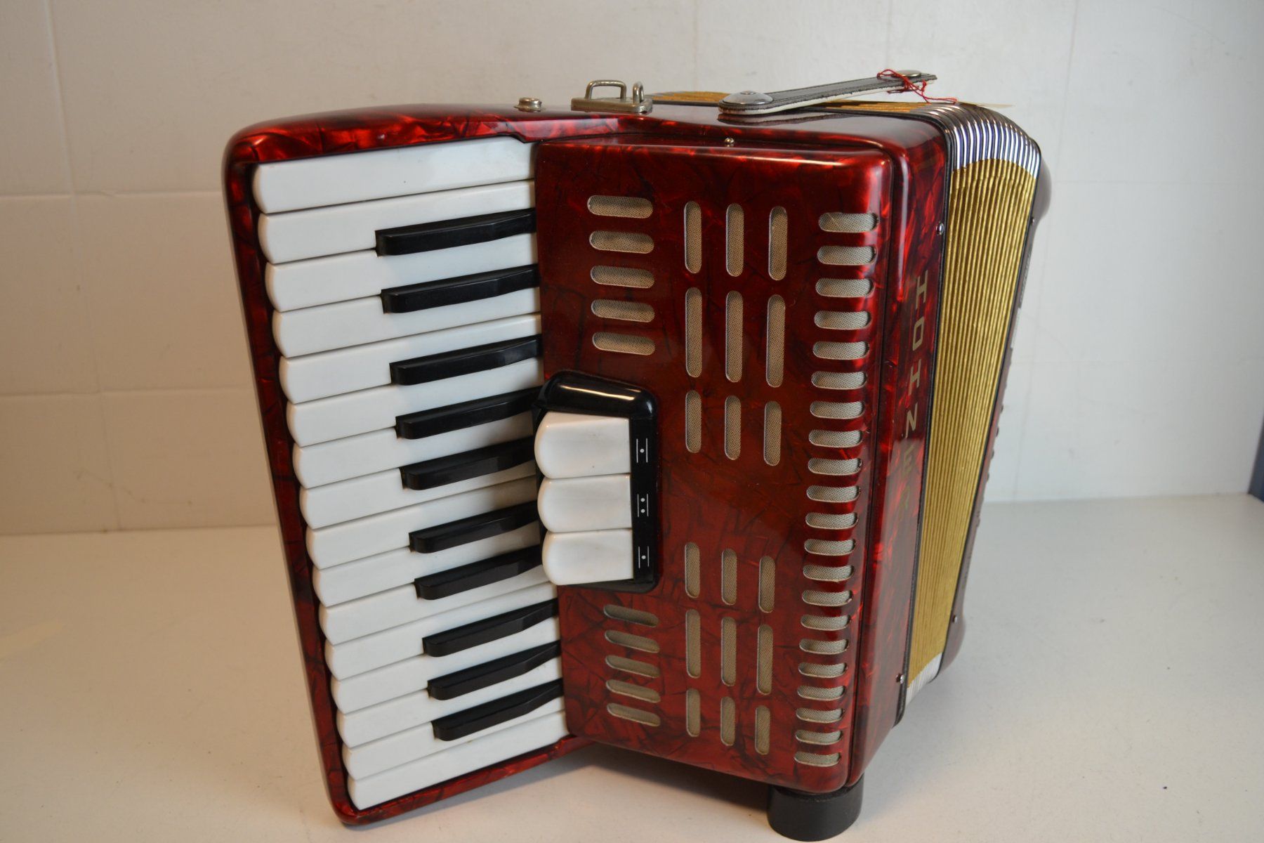Hohner Musikinstrumente: Akkordeon chromatisch Hohner Studiosa II – Gebraucht aus Zürich von Brockito 4