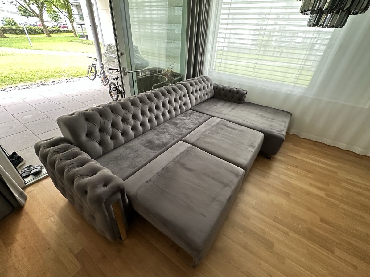 Divani: Modernes Chesterfield Ecksofa mit elektrischer Relaxfunktion – Usato da Luzern venduto da Alyah 8