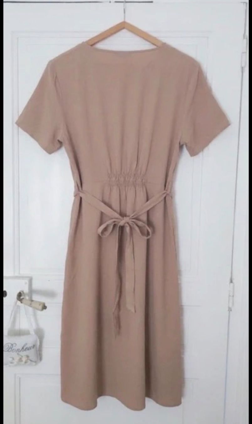 Vestiti: Robe taille 44 – Usato da Bôle venduto da Amkj 1