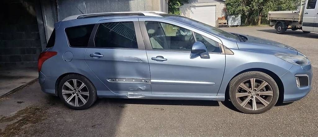 Peugeot Autos: Vend Peugeot 308 – D'occasion à Vicques par mar_w7qq