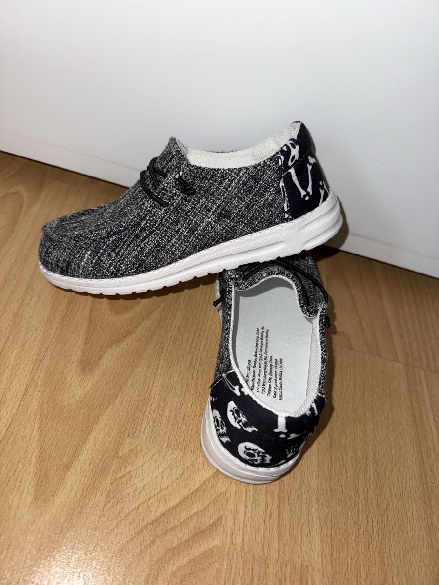 Scarpe per ragazzi: Coole leichte JungenSchuhe, Grösse 30, neu – Nuovo (secondo la descrizione) da arbon venduto da auri4 2