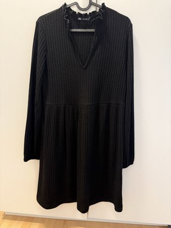 Kleid von Zara
