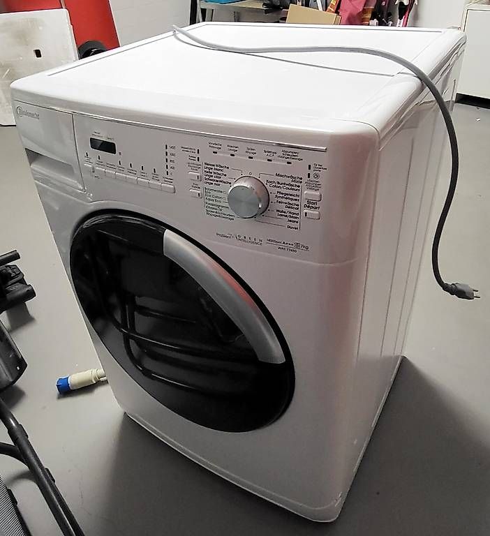 Bauknecht Lavatrici: Waschmaschine Bauknecht – Usato da Weinfelden venduto da Zebi22 3