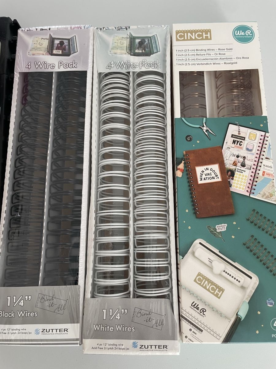 Kit bricolage: We R Memory Keepers The Cinch, Buchbinden – Usato da Menziken venduto da FS-Creativity 1