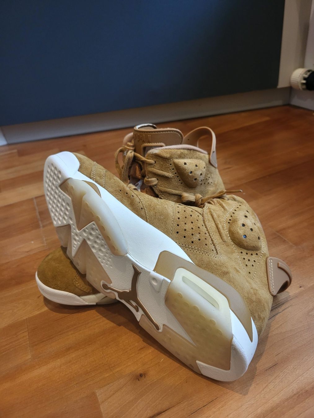 Jordan Scarpe da uomo: Nike Air Jordan 6 "Wheat" – Nuovo (secondo la descrizione) da Sursee venduto da gianluca012 1