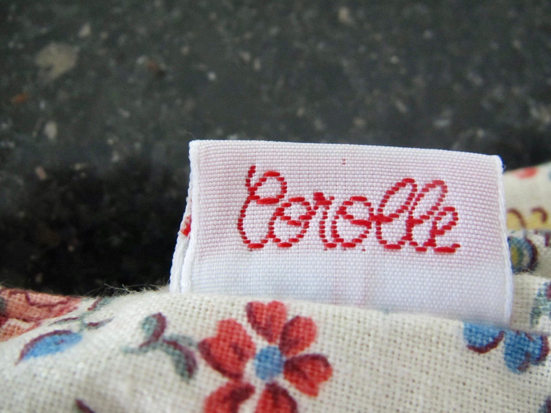 Bambole: MANTEAU COROLLE POUR POUPEE – Usato da Murten venduto da Selliot 3
