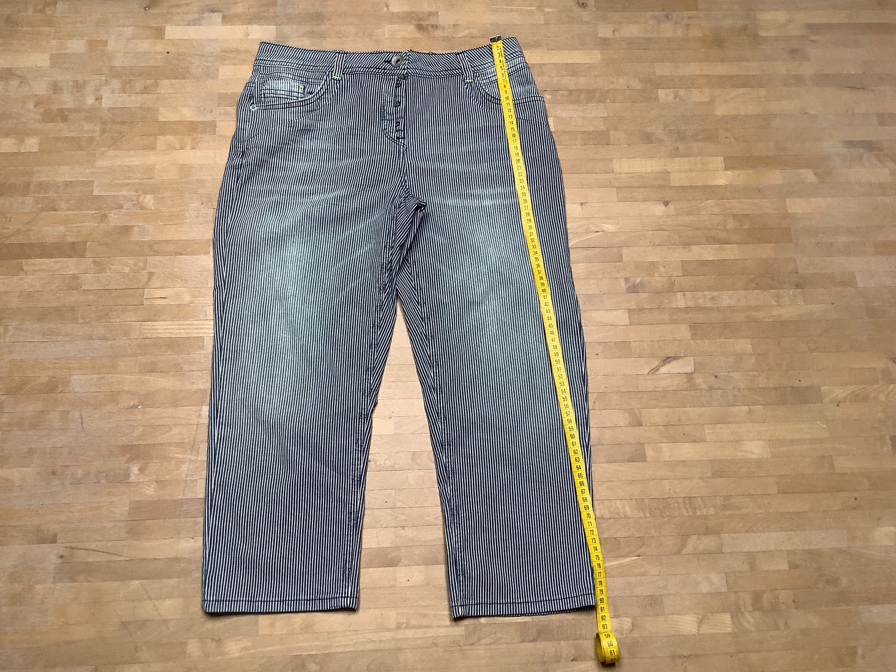 Cecil Jeans: Cecil, 7/8  Jeans, gestreift, Gr.29 – Nuovo (secondo la descrizione) da Winterthur venduto da Beat8344 5