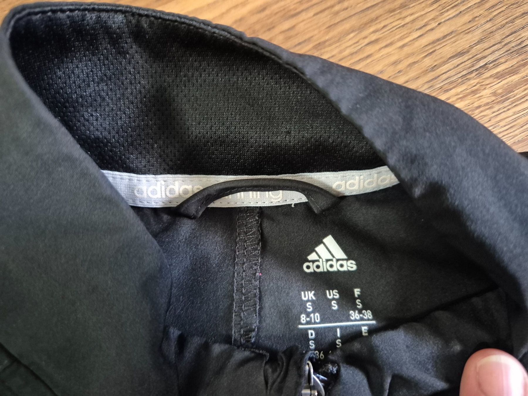 Adidas Jacken: Adidas black light running jacket size S – Gebraucht aus Zürich von monadiederich 3