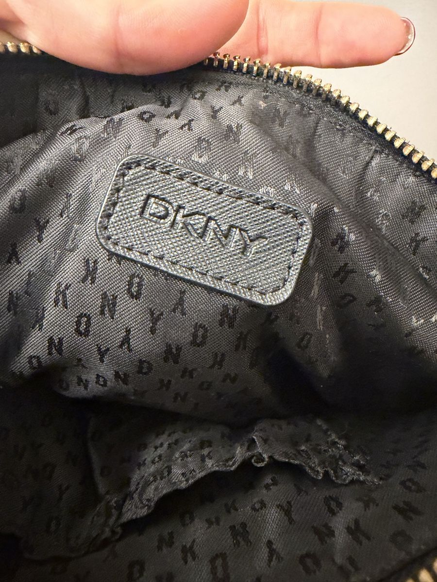 DKNY Taschen für Damen: DKNY leather small bag – Neu (gemäss Beschreibung) aus Hausen AG von nik_9sg2 3
