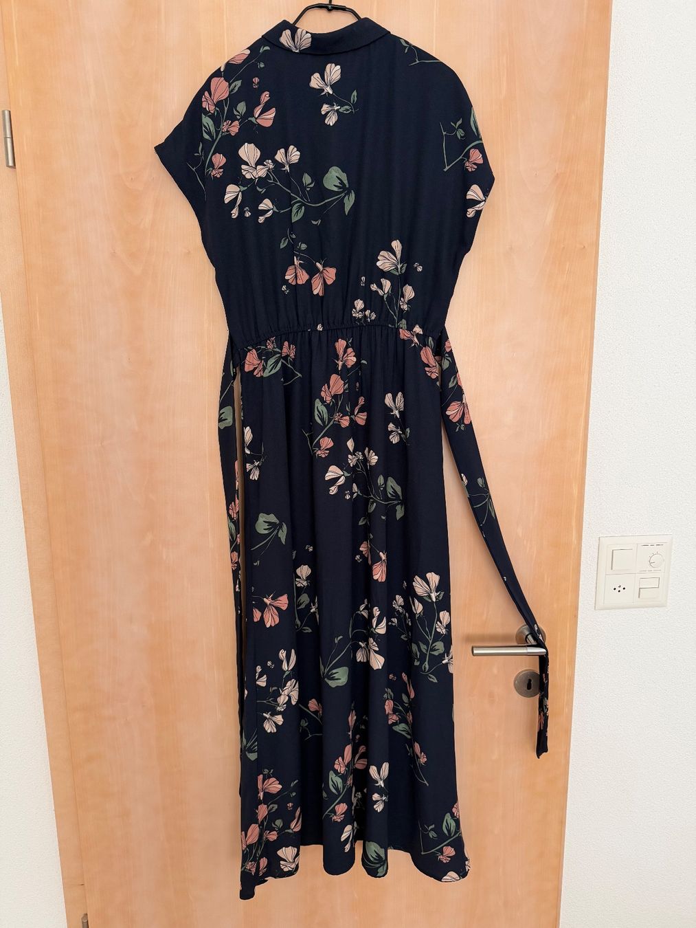 Vero Moda Robes: Maxikleid, Vero Moda, Grösse M - Startgebot CHF 1.00 – D'occasion à Haslen AI par s176 1