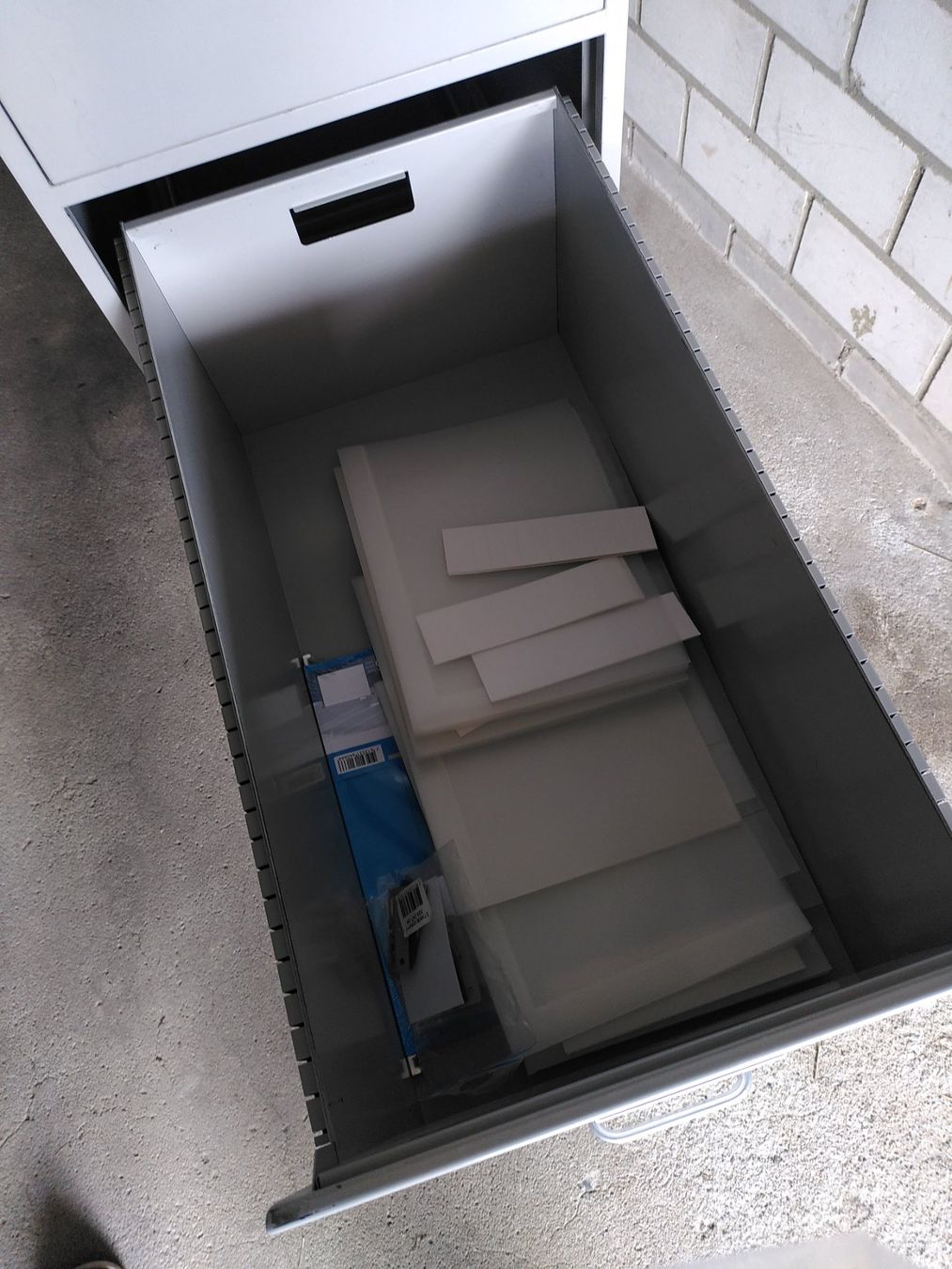Armadi: Robuster Akten-Schubladenstock – Usato da Lamboing venduto da blu_yc2m 3