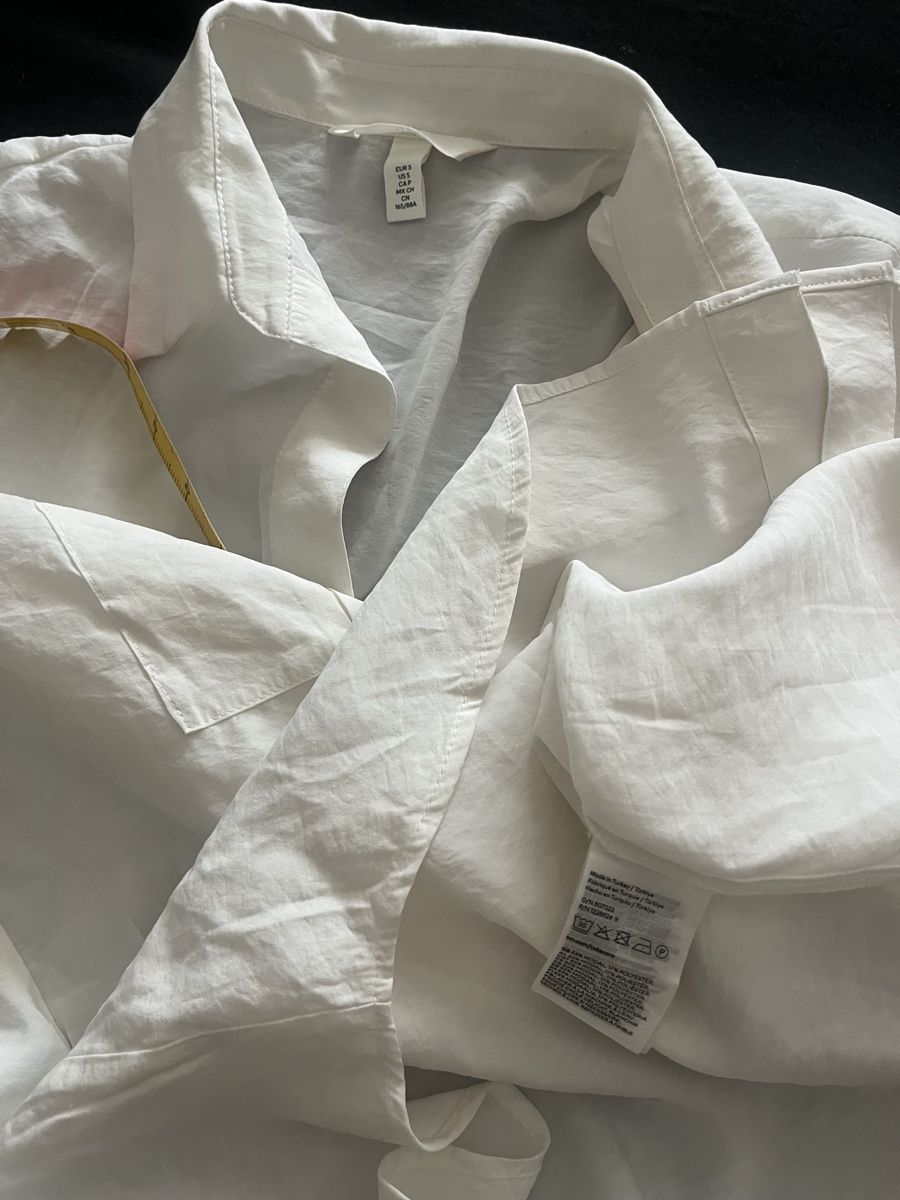 Kleiderpakete: Bluse und Hose Blumenmuster schwarz/weiss  – Neu (gemäss Beschreibung) aus Olten von sae_82z2 6