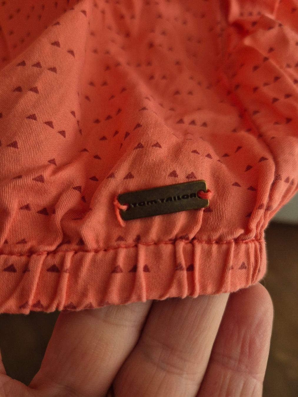 Tom Tailor Blusen: Tom Tailor Bluse M-L, leichter Sommerstoff mit langen Ärmeln – Gebraucht aus Zürich von Korallenfisch 1