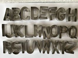 Ausstechformen A-Z aus Edelstahl (Backen, Basteln, Deko)