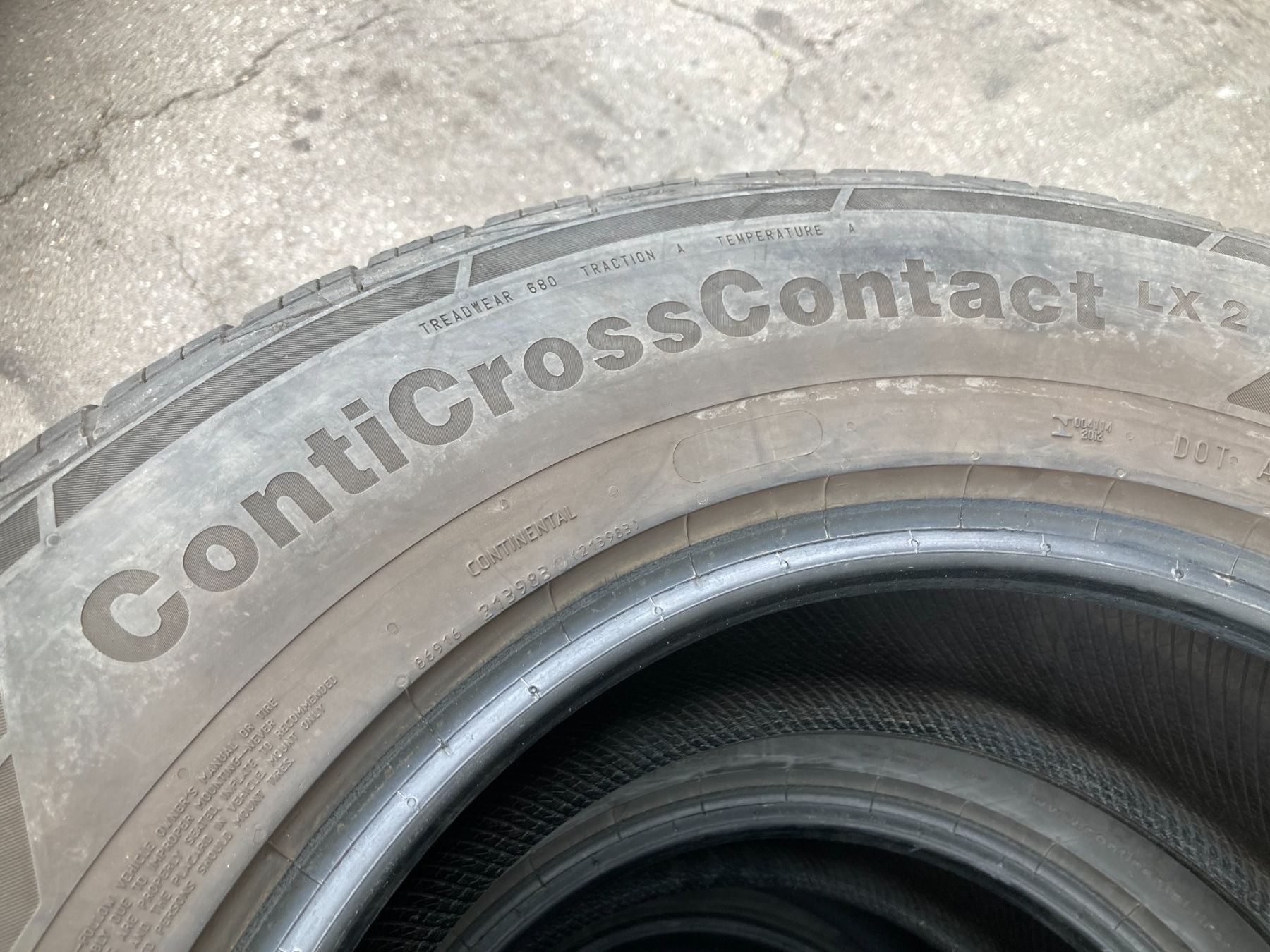 Continental Pneumatici & Ruote complete: 265/65R17 Continental – Usato da Cham venduto da WB2223 1