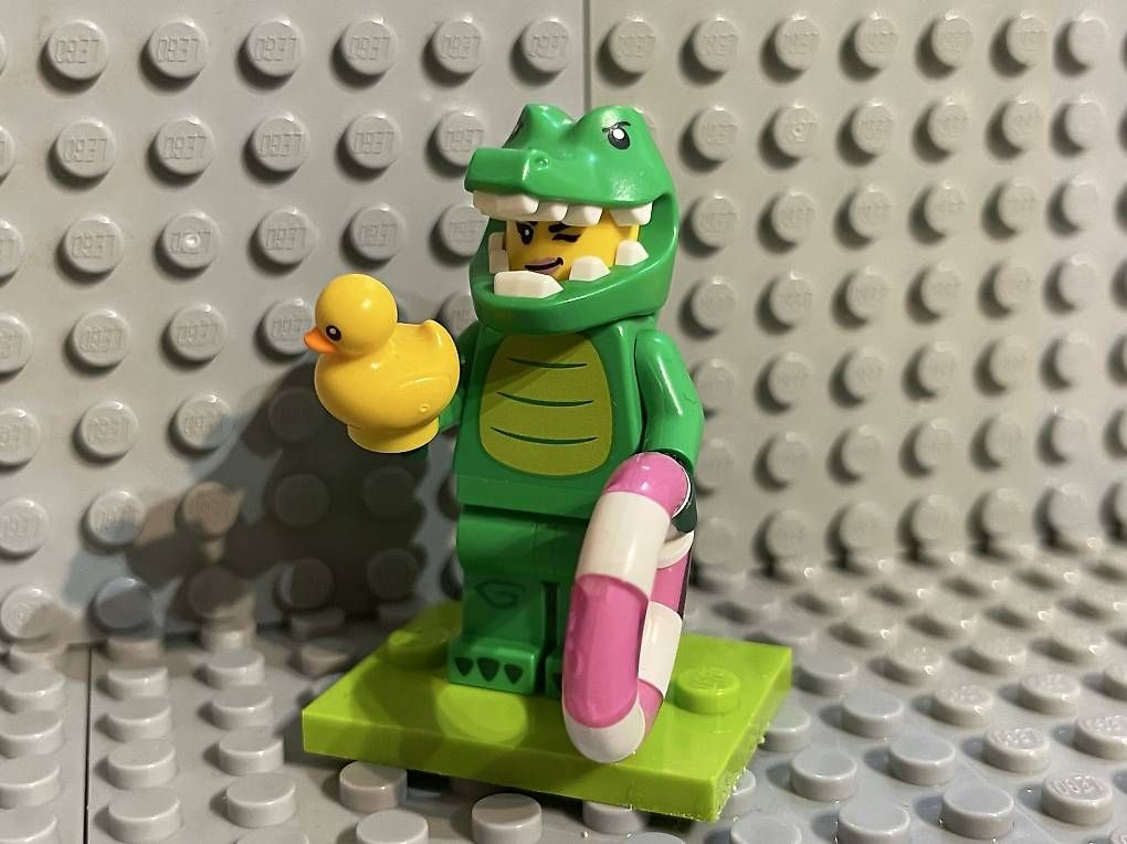 Lego Kit di costruzioni: Lego Minifigure Series - ID 71051, #8 – Usato da Giebenach venduto da Flaz78