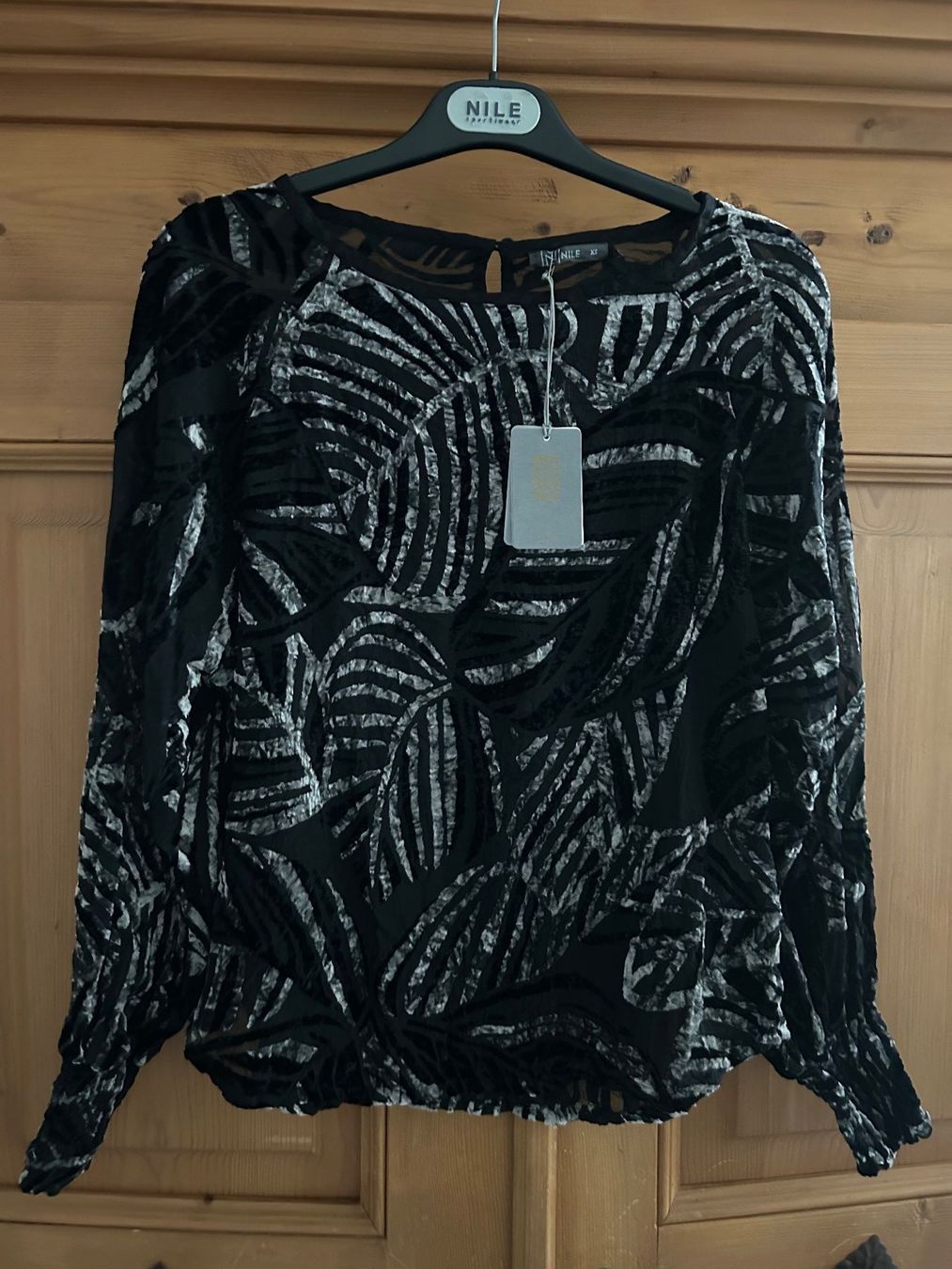 Nile Camicette: Bluse, Nile //NEU// XS – Nuovo (secondo la descrizione) da Stettfurt venduto da outlet72