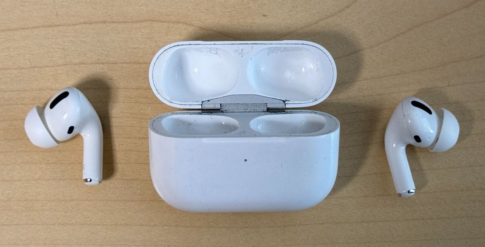 Apple Kopfhörer: Apple AirPods Pro - mit Ladecase – Gebraucht aus Malters von NitramRennat 5
