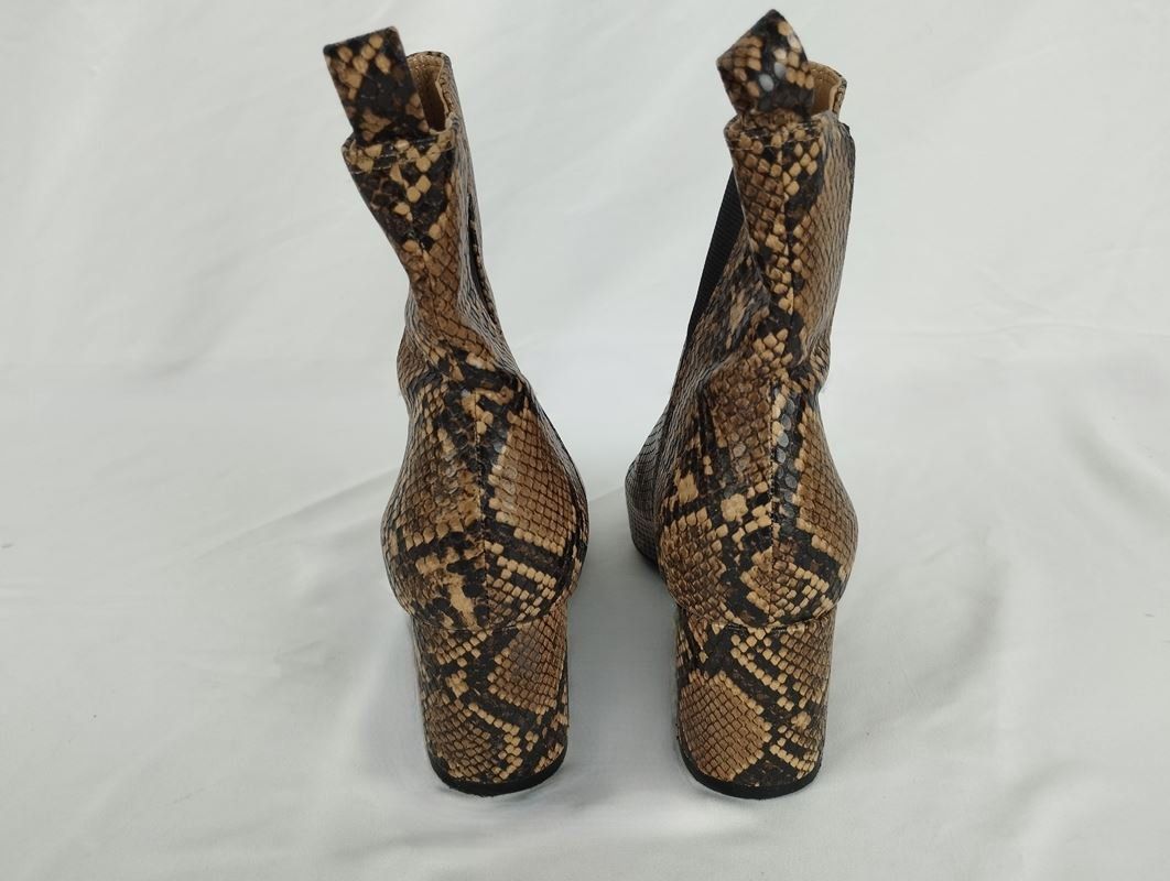 H&M Scarpe da donna: H&M Schlangenmuster Stiefel Gr. 38 – Usato da Schübelbach venduto da Restwert_Schubelbach 2