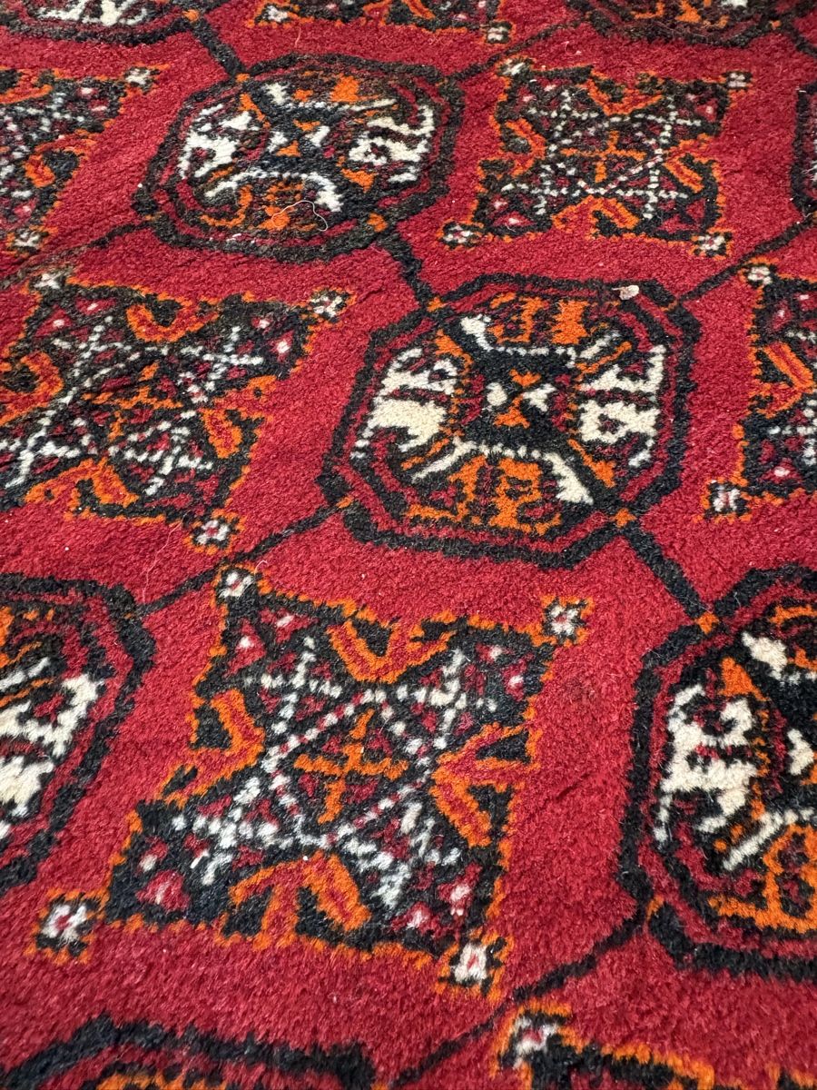 Teppiche: Orientteppich rot mit Muster – Gebraucht aus Ehrendingen von Hellon 1
