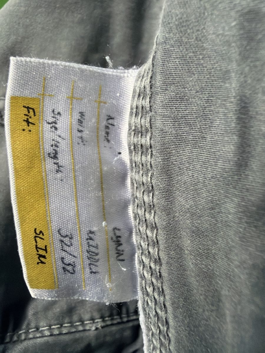 Jeans: Graue Jeans – Usato da Waldstatt venduto da mbi_59sv 2