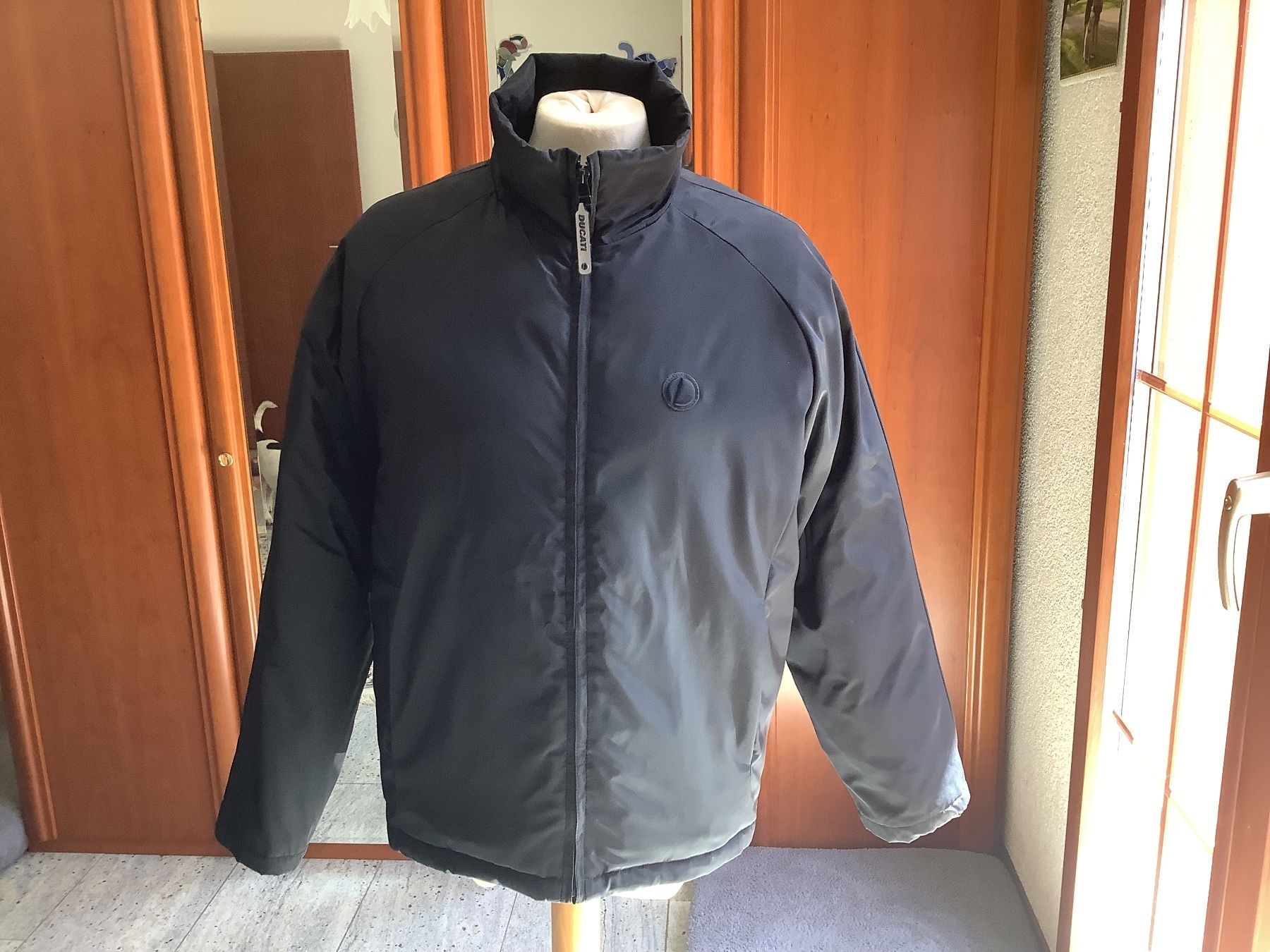 Ducati Giacche: ducati winterjacke, gr.s – Nuovo (secondo la descrizione) da Kerzers venduto da MarianneRamseier