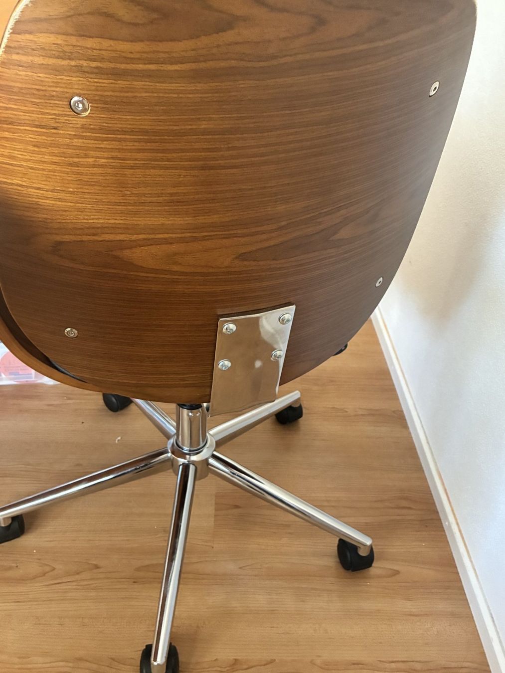 Scrivanie: Gratis Bürotisch inkl. Bürostuhl – Usato da Nussbaumen AG venduto da janaveo 4