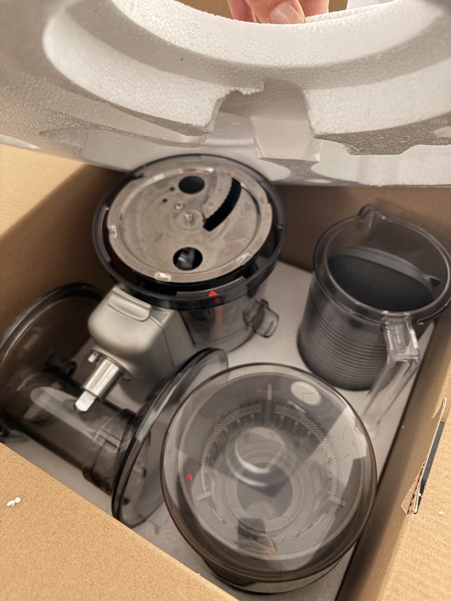 Kitchenaid Küchengeräte: KitchenAid Entsafter-Aufsatz Edelstahl  – Gebraucht aus Zürich von Sandraastoll 4