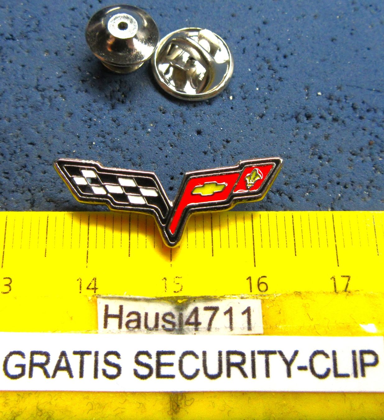 Chevrolet Placchette & Badge: CORVETTE RACING SCHMUCK-PIN 2NÄGEL mit SECURITY-CLIP KLEIN – Usato da Ettingen venduto da Hausi4711