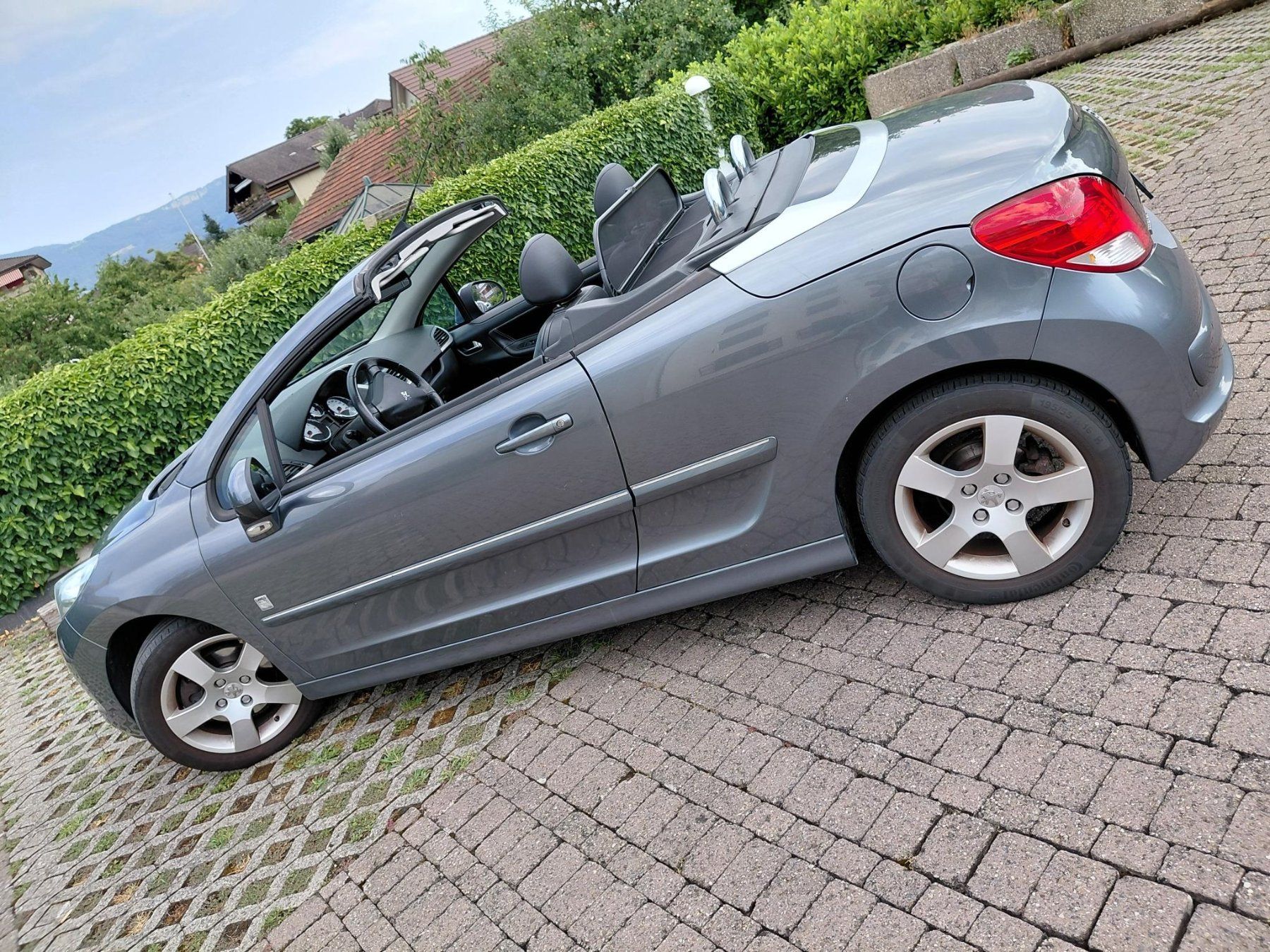 Peugeot Autos: Peugot 207cc Cabrio Swiss Edition. – D'occasion à Derendingen par DKDoods 1