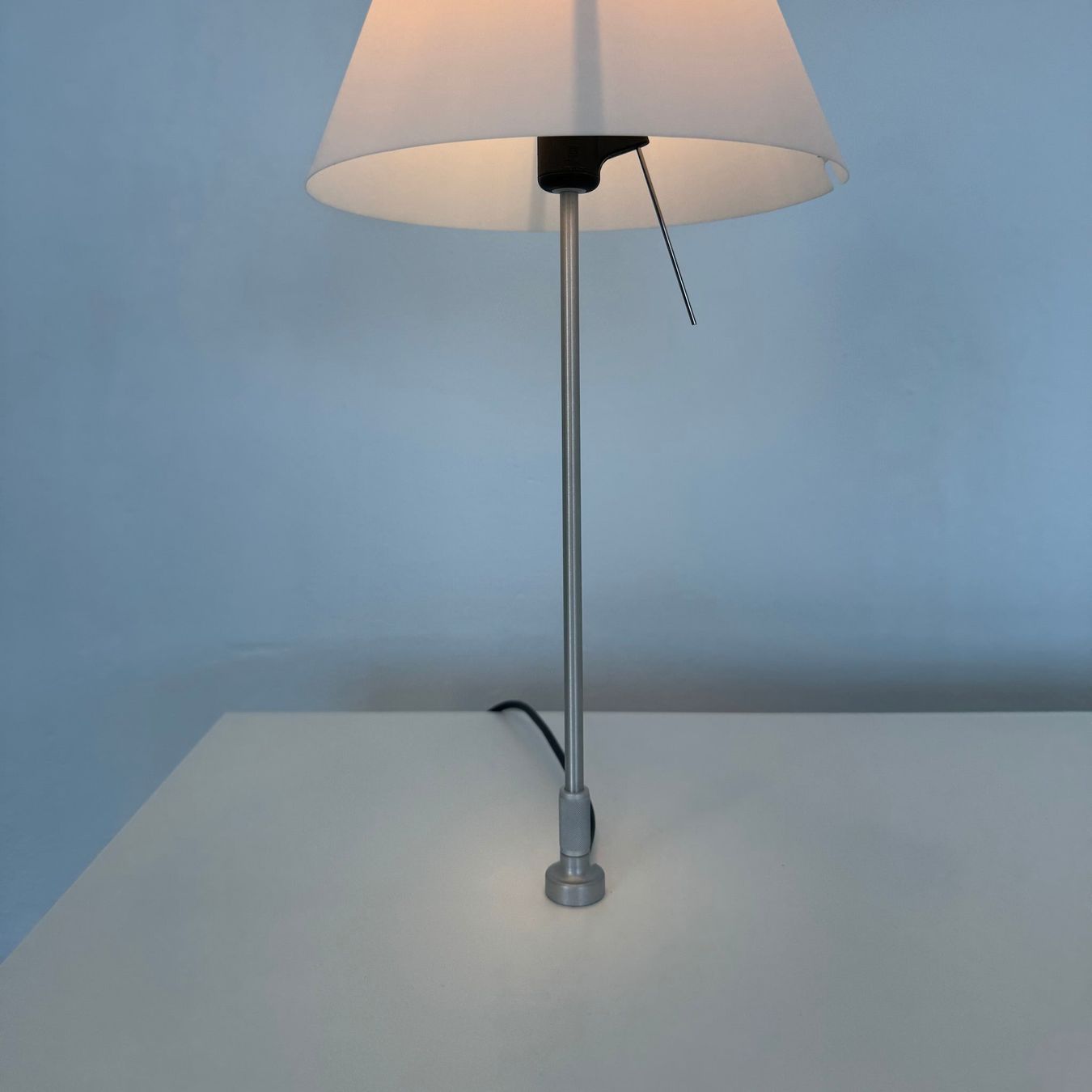 Luceplan Lampade: Luceplan Costanzina Tischlampe – Usato da Schönenwerd venduto da mcofficeshop 7