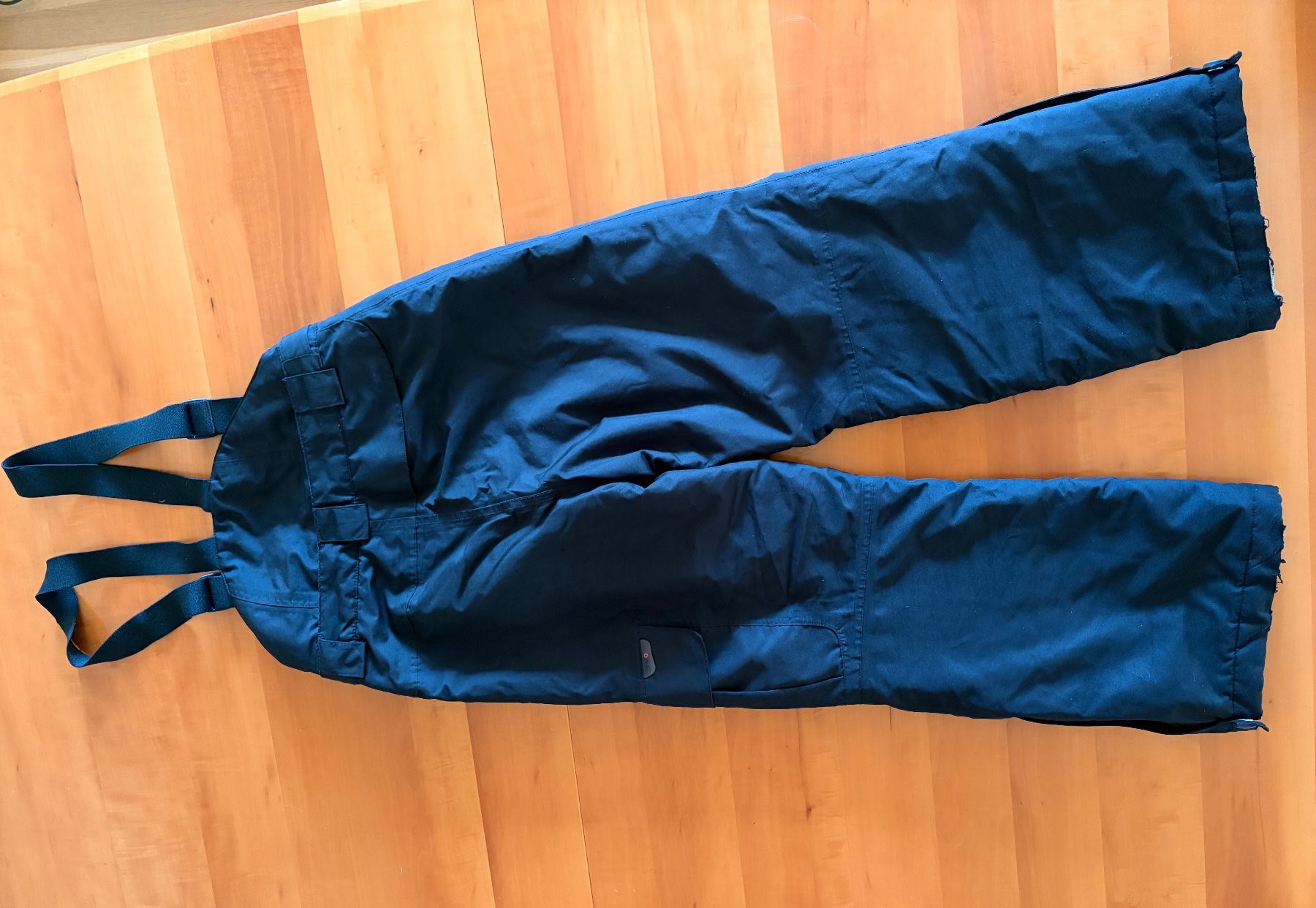 Pantaloni: Skihose Gr 140 schwarz – Usato da Cham venduto da CarmenBu 4
