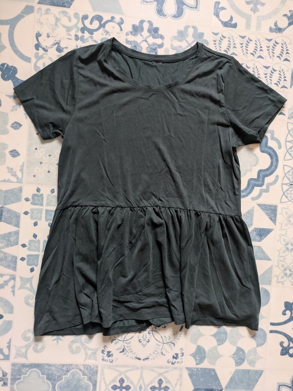 Lotti di vestiti: 7 T-Shirts – Usato da Schwyz venduto da Magdalena86 6